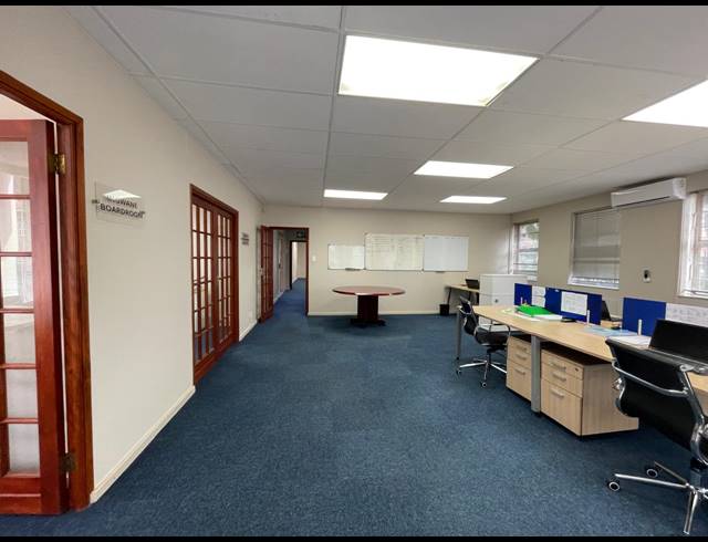 103.50M² OFFICE TO LET IN RIVONIA